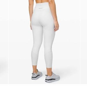 Lululemon New Ambition Super High-Rise Tight 28"
White
